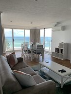 Pacific Regis Apartments