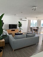 Pacific Regis Apartments