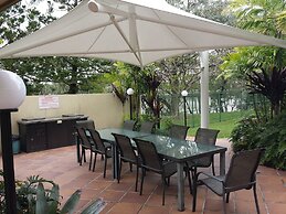 Kirribilli Riverfront Apartments