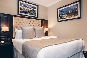 The County Hotel, Newcastle