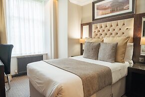The County Hotel, Newcastle