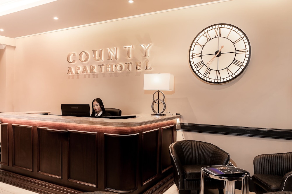 The County Hotel, Newcastle