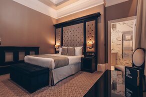 The County Hotel, Newcastle
