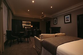 The County Hotel, Newcastle