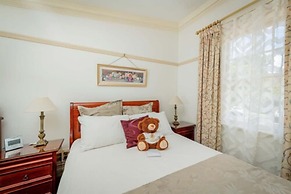 Cobb & Co Court Boutique Hotel