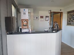 Roydons Motor INN