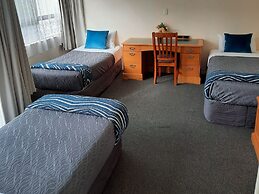 Pembrooke Motor Lodge