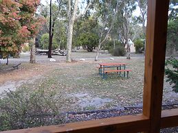 Grampians View Cottages and Units