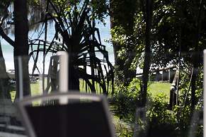 Sandcastles Noosa