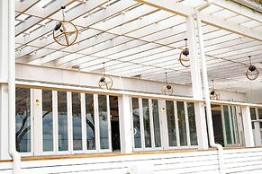 The Beachcomber Hotel & Resort, an Ascend Collection Resort