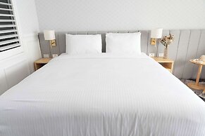 The Beachcomber Hotel & Resort, an Ascend Collection Resort
