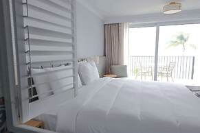 The Beachcomber Hotel & Resort, an Ascend Collection Resort