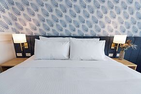 The Beachcomber Hotel & Resort, an Ascend Collection Resort