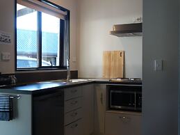 Alpine Glacier Motel