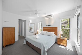 Skippers Cove Waterfront Resort
