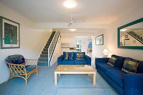 Skippers Cove Waterfront Resort