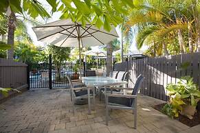 Skippers Cove Waterfront Resort