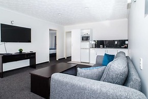 White Heron Motor Lodge
