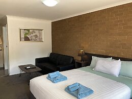 Camellia Motel