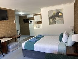 Camellia Motel