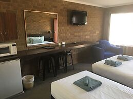 Camellia Motel