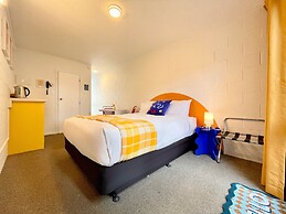 Mount Eden Motel