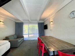 Mount Eden Motel