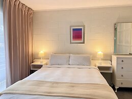 Mount Eden Motel