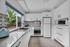 The Palms Apartments