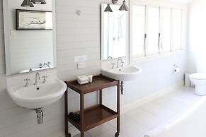 Bangalow Guesthouse