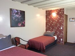 AAA Marlin Motel