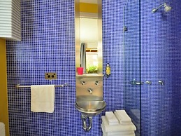 Dive Hotel