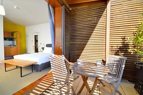 Dive Hotel