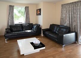 Grand Manor Motor Inn - Queanbeyan