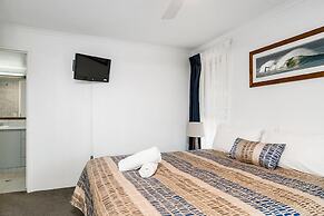 Rainbow Bay Resort
