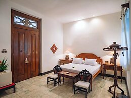 Hotel Tugu Blitar