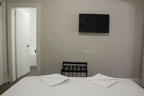 Wallacia Hotel
