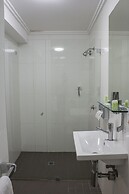 Wallacia Hotel