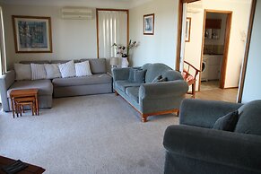 Hunter Homestead