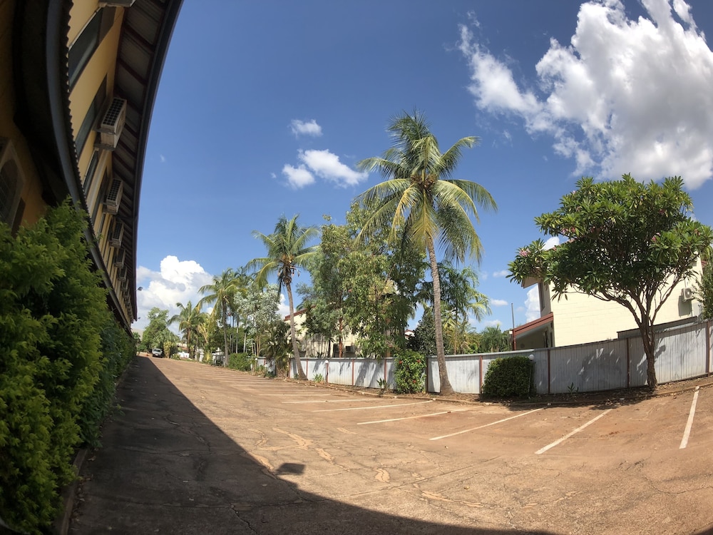 Paraway Motel