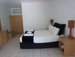 Paraway Motel