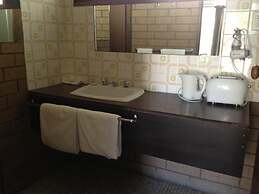 Rippleside Park Motor Inn