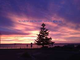 Beachhouse Mollymook