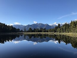 Lake Matheson Motel