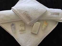 Observatory Guesthouse - Adults Only