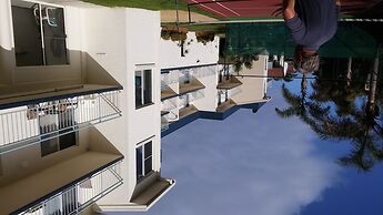 Apollo Apartments