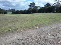 Lakes Caravilla Caravan Park