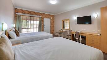 Country Gardens Motor Inn