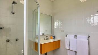 Country Gardens Motor Inn