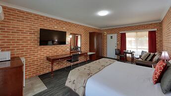 Country Gardens Motor Inn